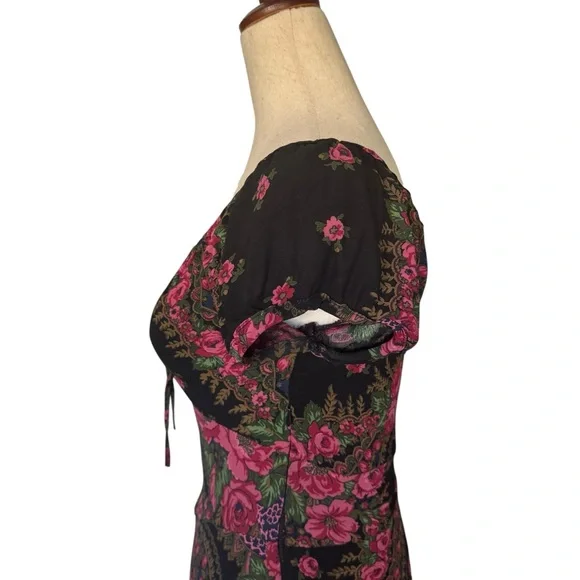 Vintage Rare Y2K Betsey Johnson Black Label Milkmaid Black Floral Roses Dress S